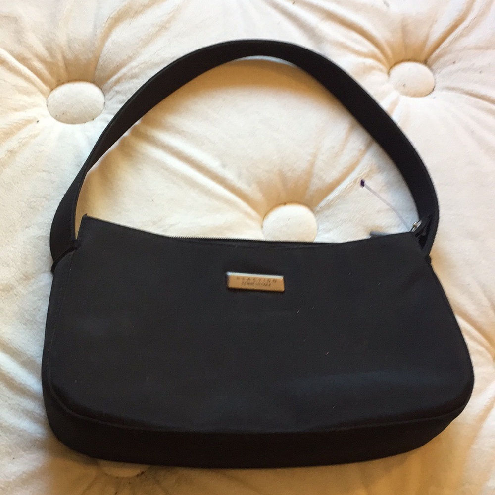 NEW Kenneth Cole Women’s purse